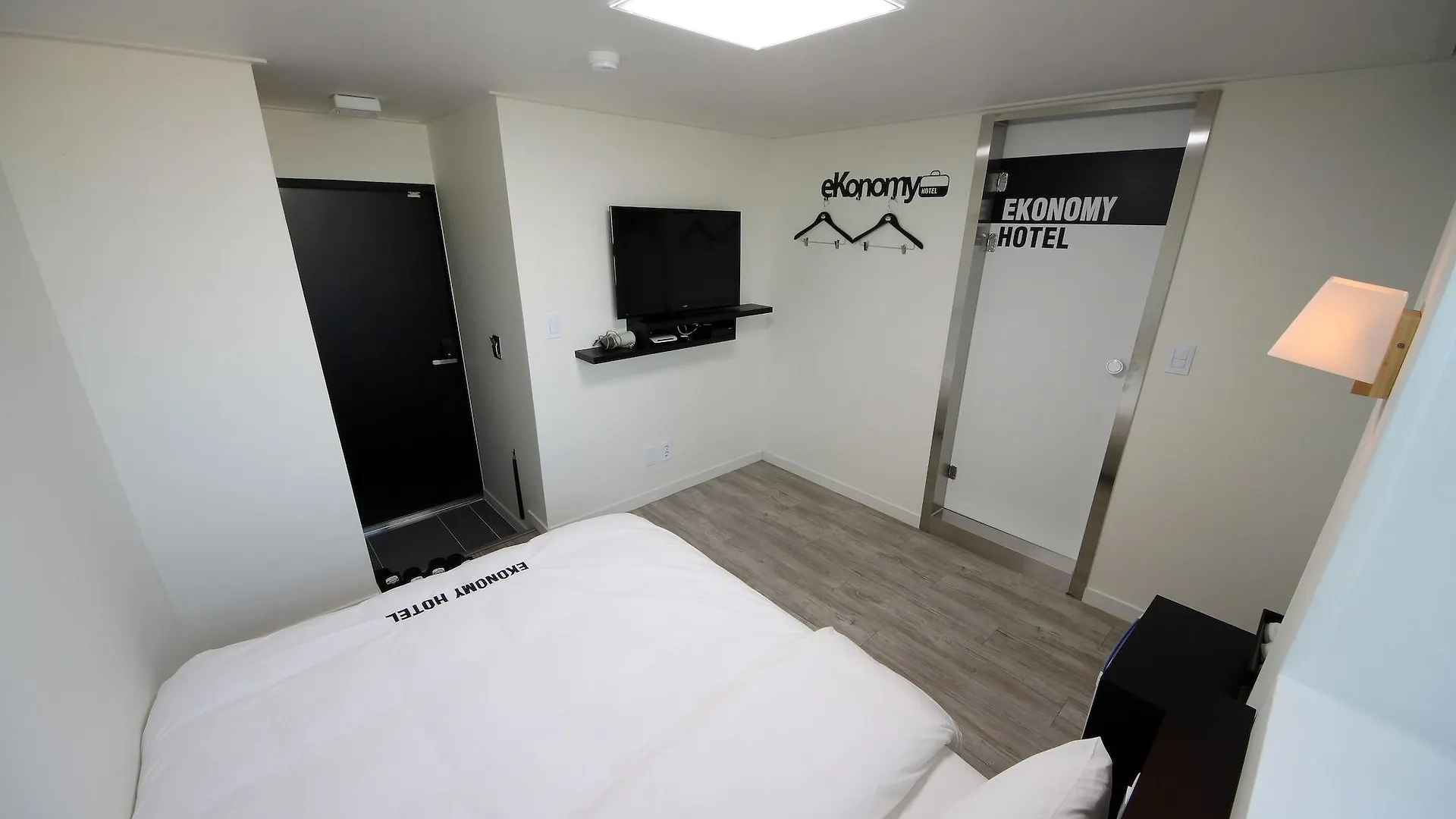 Economy Hotel Incheon Bupyeong Branch