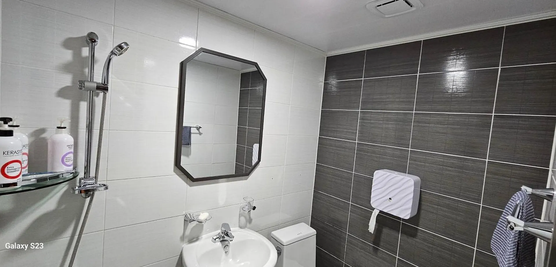 Economy Hotel Incheon Bupyeong Branch 2*,  South Korea