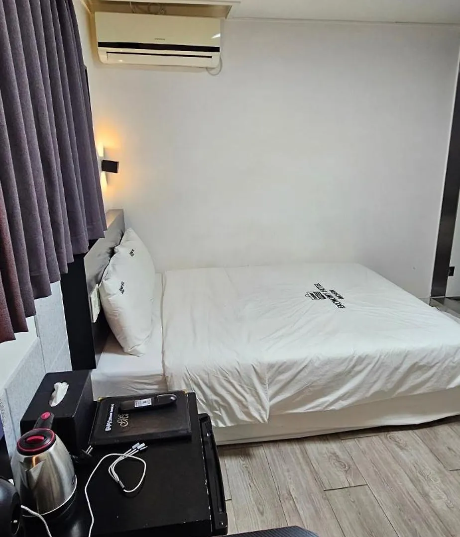 Economy Hotel Incheon Bupyeong Branch