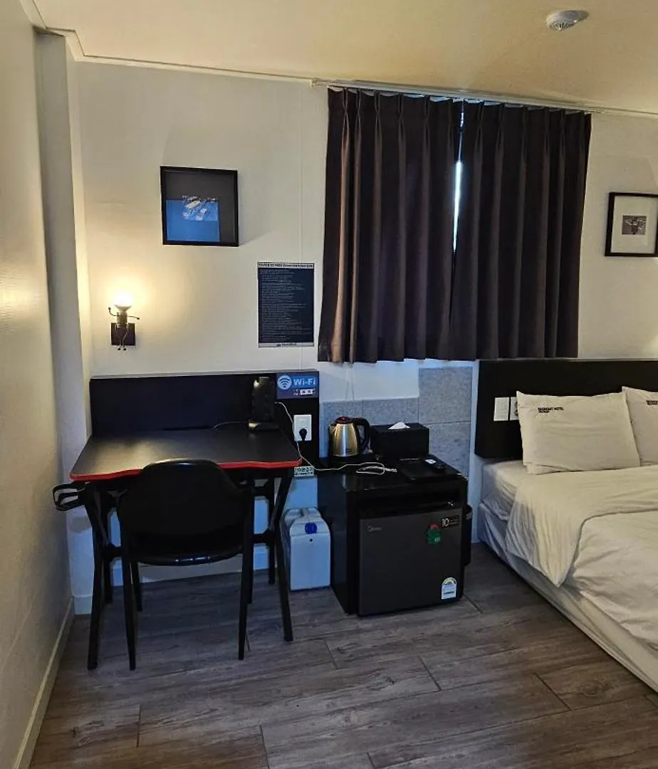 Economy Hotel Incheon Bupyeong Branch